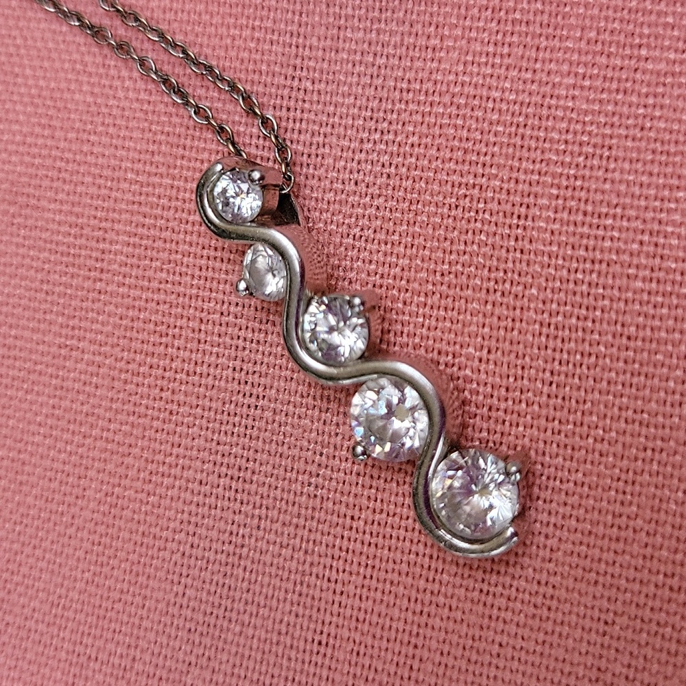 Silver and rhinestone pendant